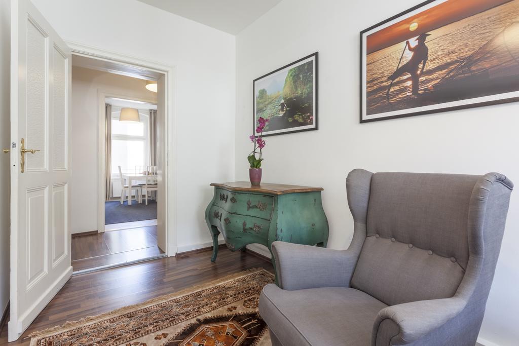 The Rheinsberger - Cosy 2Br One Living Room Up To 6 Βερολίνο Εξωτερικό φωτογραφία