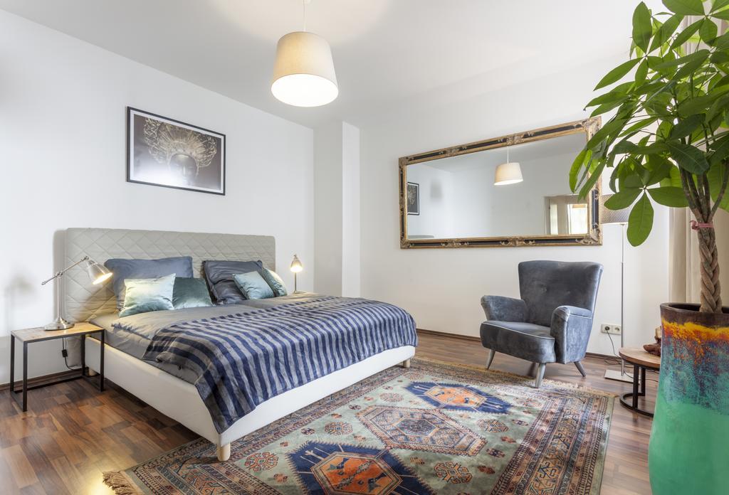 The Rheinsberger - Cosy 2Br One Living Room Up To 6 Βερολίνο Εξωτερικό φωτογραφία