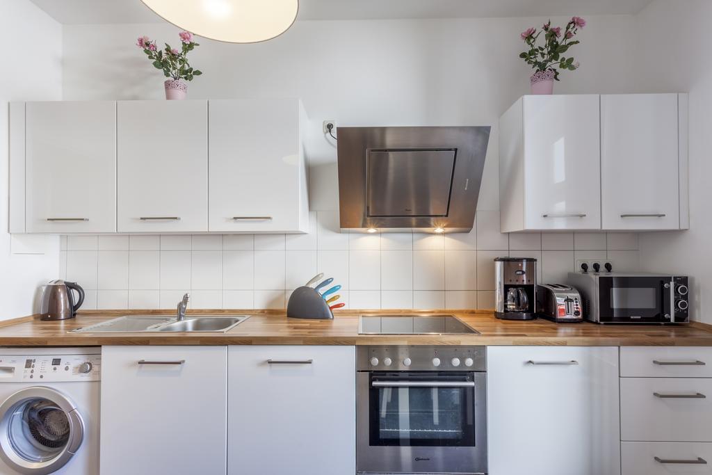 The Rheinsberger - Cosy 2Br One Living Room Up To 6 Βερολίνο Εξωτερικό φωτογραφία